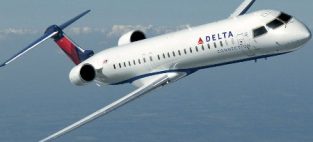 Bombardier is ready to go on delivery of a CRJ900 set for delivery to Delta Air Lines, and another plane, a Q400 turboprop, to an undisclosed customer. But the shutdown of the U.S. government has temporarily grounded the deal.