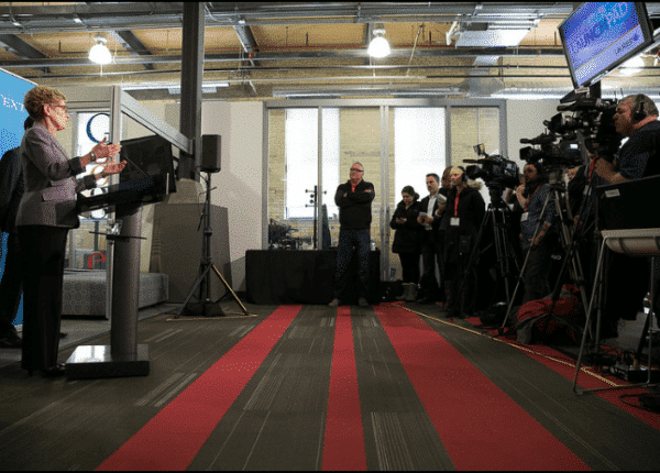 Ontario Premier Kathleen Wynne announces that Ontario will partner with the federal government on the Northleaf Venture Catalyst Fund.