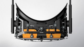 Stripped down Oculus Rift VR Headset Source: Oculus Source: Venture Radar