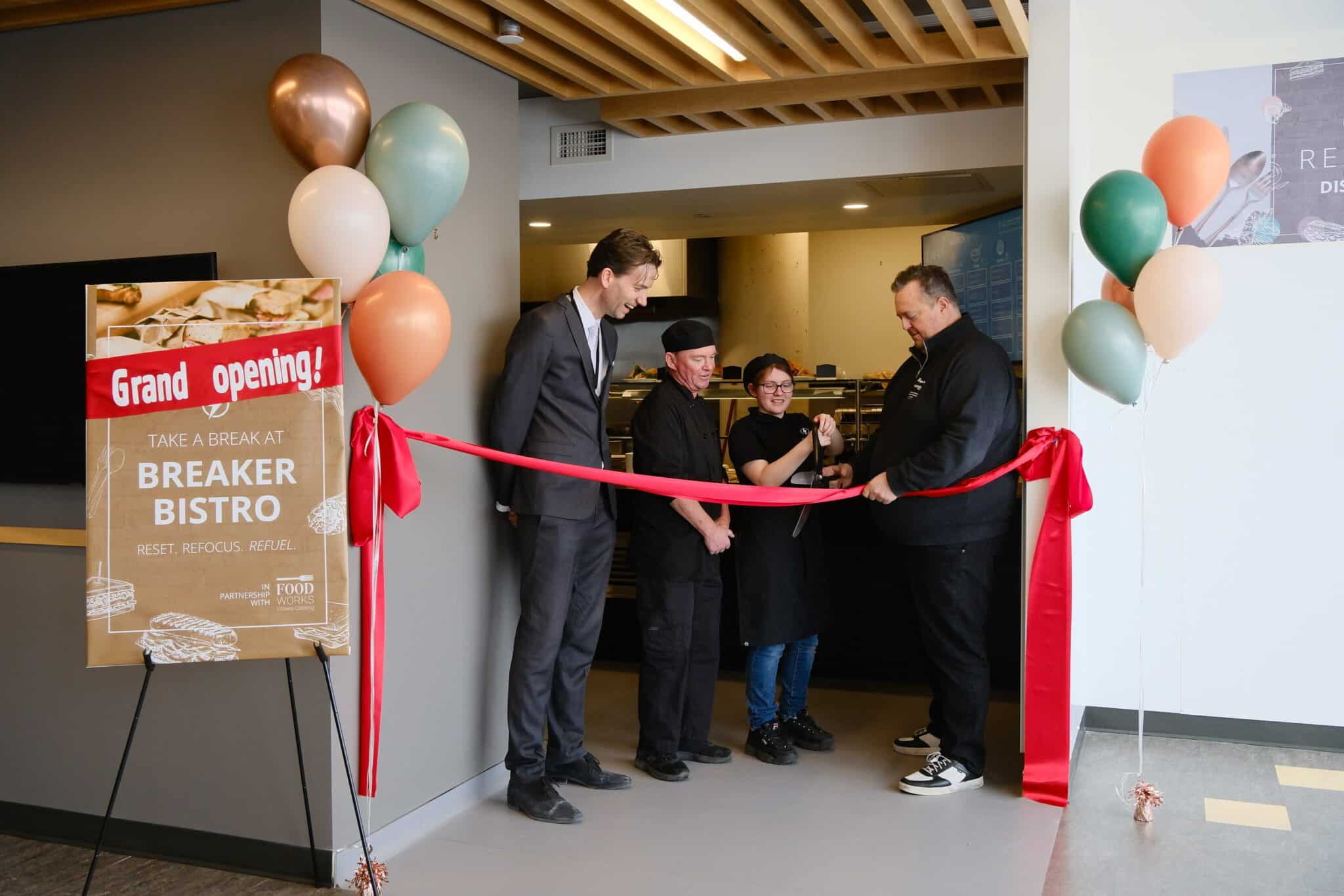 Hydro Ottawa and FoodWorks Ottawa partner to empower at-risk youth ...