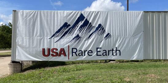 USAR stock